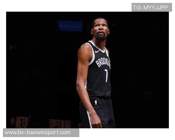 字母哥渴望加盟纽约尼克斯但首轮选秀权成交易障碍是否值得牺牲球队深度