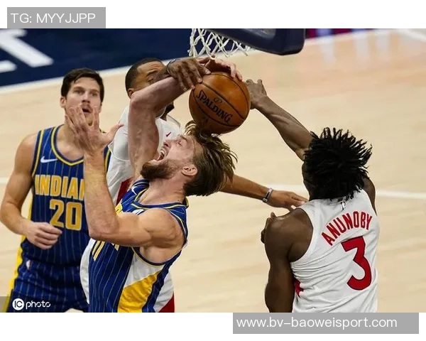 文班左膝疑似过度伸展明日将进行进一步检查以确定伤情