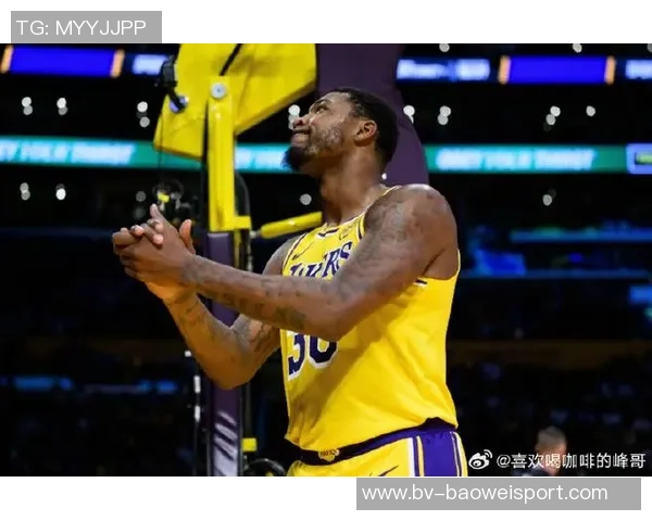 湖人因签约斯玛特不得不裁掉古德温近期表现抢眼场均数据亮眼